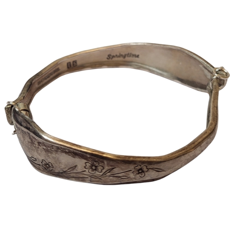 Vintage 1847 Rogers Bros “Springtime” Silverplate Spoon Bracelet